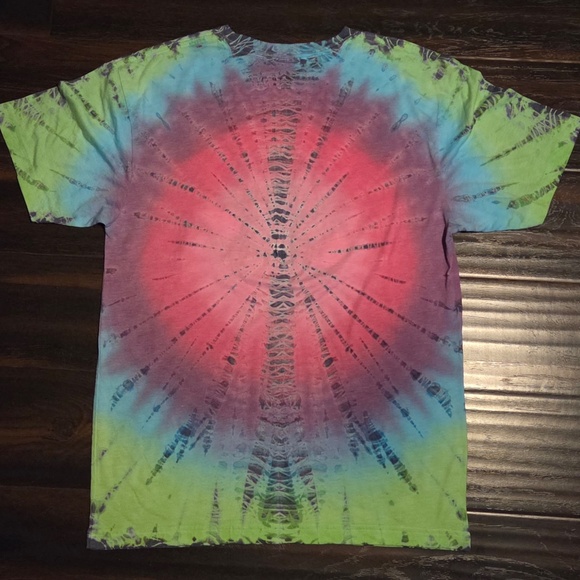 CUSTOM AIRBRUSHED Disney Tee "Donald Duck" - so cute! L/XL unisex. Too cute! - Picture 3 of 3